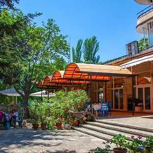 Adis Holiday Altın Kumlar